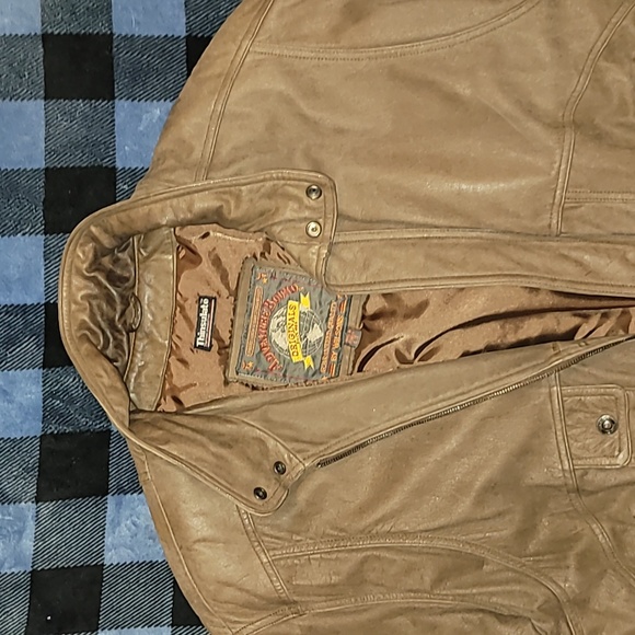 Vintage. Buttery Leather Bomber jacket. Adventure Bound By Wilson's leather. LT - Picture 7 of 16